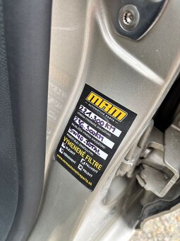 Volkswagen jetta 2,0 TDi - 9