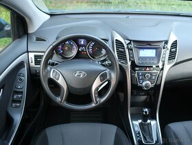 Predám Hyundai i30 2013 CRDi AUTOMAT + ťažné - AJ NA SPLÁTKY - 9