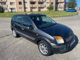 Fusion 1,4 benzín, kúp. v SR, 1.majiteľ, rv 2008 - 9