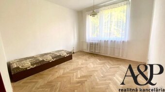 NA PRENÁJOM 2 IZB. BYT, 49M2, HVIEZDOSLAVOVA UL., SENICA - 9