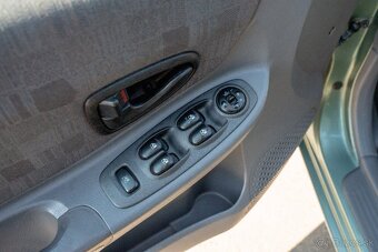 Hyundai Accent - 9