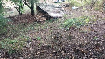 pozemek se sklepem u dukovan - 9