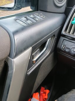 Predám LANDR ROVER FREELANDER 2 - 9