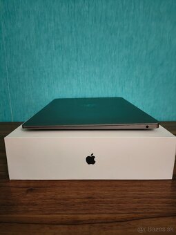 Apple MacBook Air 2020 – i3 / 8GB / 256GB - 9