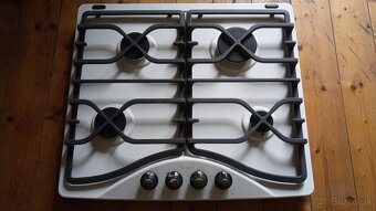 vstavaná elektrická rúra a plynová doska set Whirlpool - 9