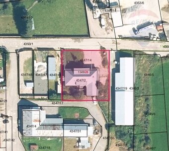 REZERVOVANÉ - Stavba s veľkým pozemkom vhodná na komerčné vy - 9