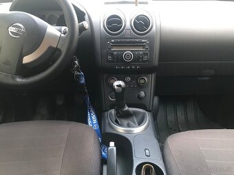 Predám Nissan Qashqai j10 1.6 benzín - 9