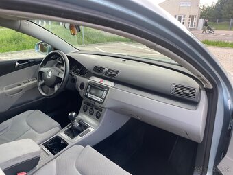 Volkswagen Passat 2.0L TDI 103kw - 9