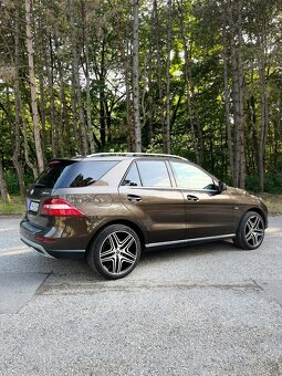 Mercedes ml350 bluetec - 9