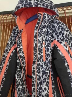 Krasna dámska zimná teplá Bunda - 9