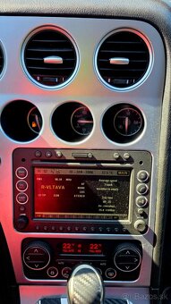 Alfa Romeo 159 2,4JTD Pěkná výbava - 9