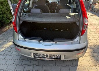 Fiat Punto 1,2i klima Nová STK benzín manuál 44 kw - 9