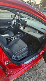 Toyota Corolla TS 1.8 Hybrid Executive (2019) - 9
