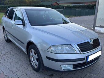 Škoda Octavia Combi 2.0TDi 103kW - 9