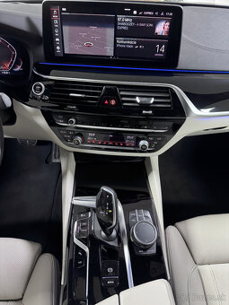 BMW 540i Xdrive Mhev , Mpacket , Odp. DPH - 9
