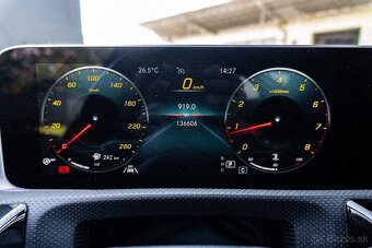 Mercedes-Benz CLA 180 AMG Line 2019 - 9