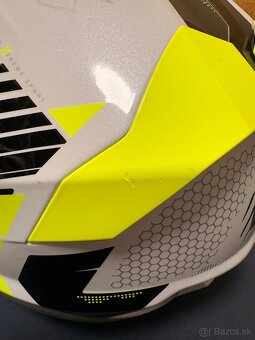 Motokrosová prilba - 9