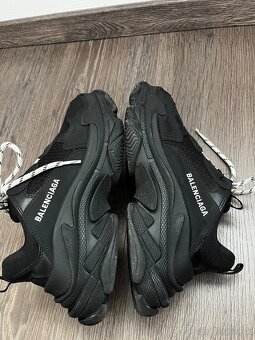 Balenciaga Triple S Black - 9