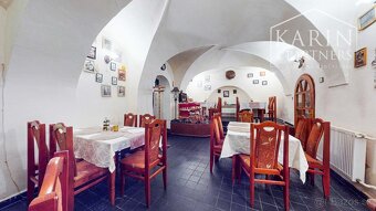 Kultúrna pamiatka - Rodinný dom s úžitkovou plochou 271 m2 - 9