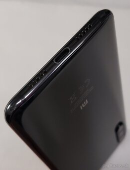 Xiaomi Mi 9 128Gb - 9