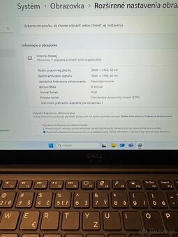 DELL XPS 13 P82G - 9