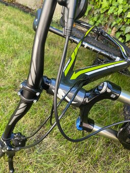Predám nový horský bicykel Specialized Rockhopper Expert EVO - 9