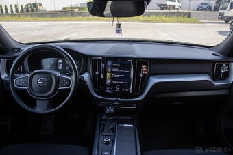 Volvo XC60 D4 2.0L Drive-E Momentum Geartronic - 9