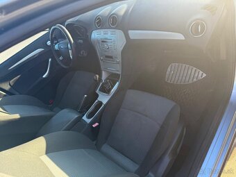 Predám Ford mondeo - 9
