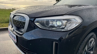 BMW iX3 A/T - 9