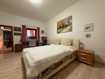 PREDAJ - RODINNÝ DOM - CHALUPA - SKÝCOV - 9