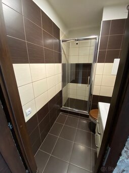Najlacnejší 1izb.zrekonštruovany byt v Brezne-v meste - 9