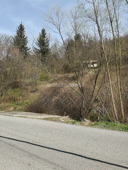 PREDAJ: STAVEBNÝ POZEMOK RIEČKA - 9
