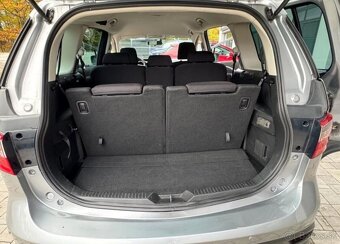 Mazda 5 1.6 MZR-CD, 7míst nafta manuál 85 kw - 9