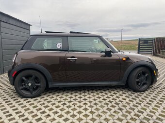 MINI Cooper ONE 1.6 2010 55 kW - 9