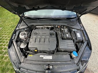VW Golf 7 Variant 2.0 TDI DSG - 9