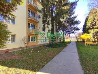 2-IZBOVÝ BYT S BALKÓNOM V OPATOVEJ - NA PREDAJ - 9