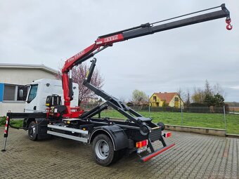 Hákový nosič kontajnerov DAF LF 55.220 - 9
