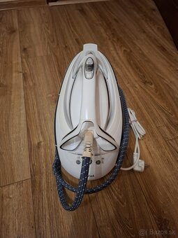 Žehlička Tefal GV 9570 / Vysokotlakový parný generátor Tefal - 9