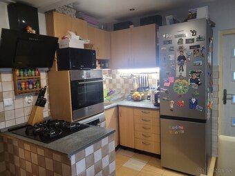 Pekný 2.izbový byt s balkónom Lučenec - 9