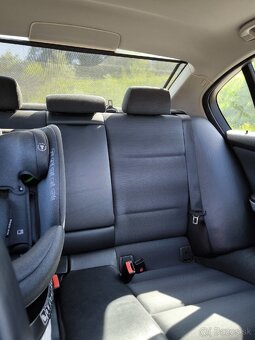 Predám BMW E90 320D (diesel), nová STK - 9