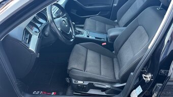 Volkswagen Passat 2.0 TDI DSG - 9