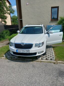 Predám škodu superb 2 .0TDI - 9