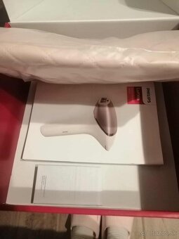 Philips Lumea 9900 - epilator pre muzov aj zeny - 9