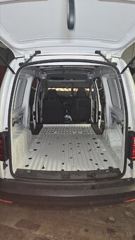 VW Caddy maxi 2.0tdi 110KW - 9