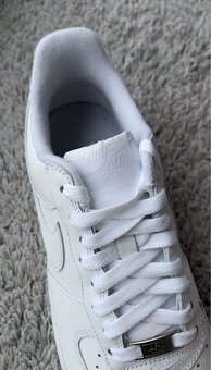 Nike Air Force 1 Low Supreme White - 9