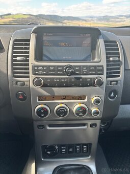 Nissan Pathfinder 2.5 dCI MT6 7-miestny - 9