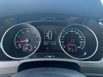 Volkswagen Touran 1.5TSI - 9