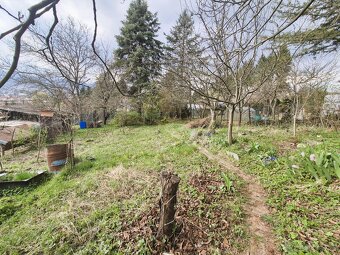 Predaj// záhrada nad kúpaliskom Handlová// 501 m² - 9