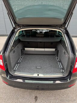 Superb Combi 2.0 TDI 103KW DSG - 9