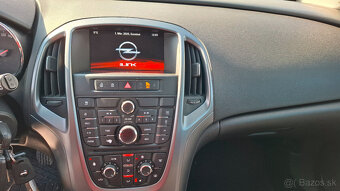 Opel Astra Sport Tourer ST 1.7 CDTI Cosmo - odpočet DPH - 9